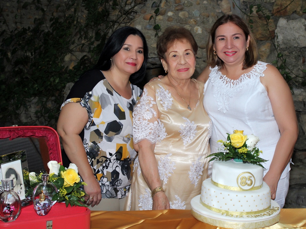 Leonor Duque Ramos, Leonor Duque Trujillo y Leonor Duque Cerón